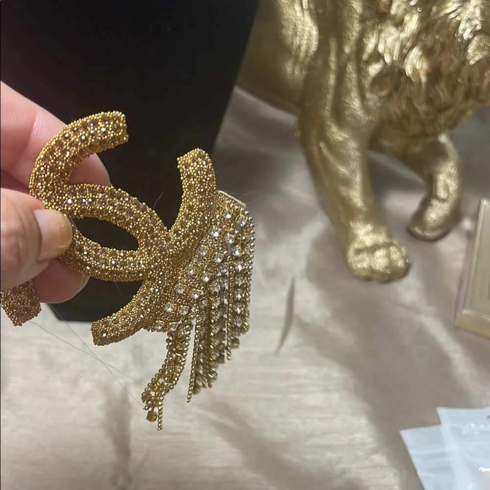 Elegant Gold and Silver iron on patch - Picture 5 of 5